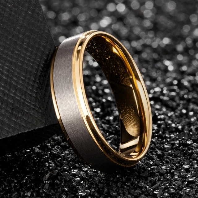 Tungsten Carbide Gold Ring and Wedding Bands,  24K Gold Plated Gold Tungsten Ring  Wedding Bands for Mens