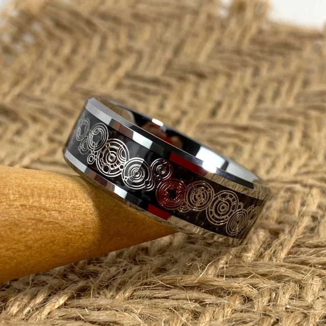 Wholesale Trends 8mm Tungsten Ring Steampunk Gear Wheel Carbon Fiber Inlay Beveled Edges Men Wedding Band Comfort Fit