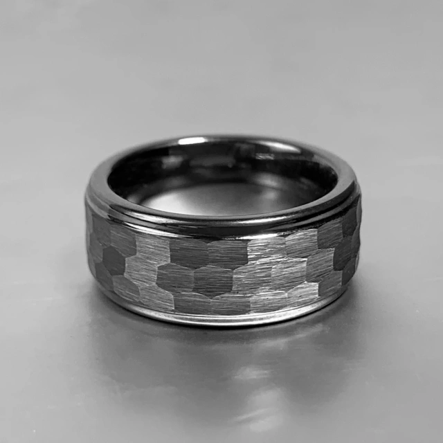 8mm Silver Hammered Tungsten Carbide Ring Unisex Classic Mens Womens Wedding Engagement Anniversary Gift