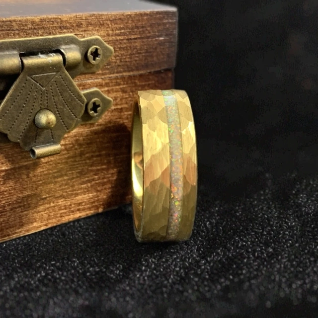 4mm 8mm Couple White Opal Inlay Hammered Gold Plated Tungsten Carbide Ring for Engagement