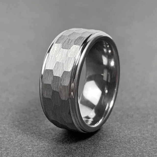 8mm Silver Hammered Tungsten Carbide Ring Unisex Classic Mens Womens Wedding Engagement Anniversary Gift