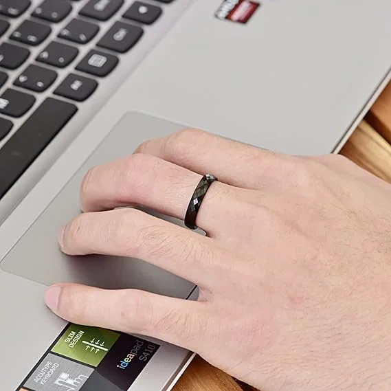 Trending High Polished Simple 4MM Tungsten Carbide Men Jewelry Custom Men Rings Tungsten Fashion Women Rings Black