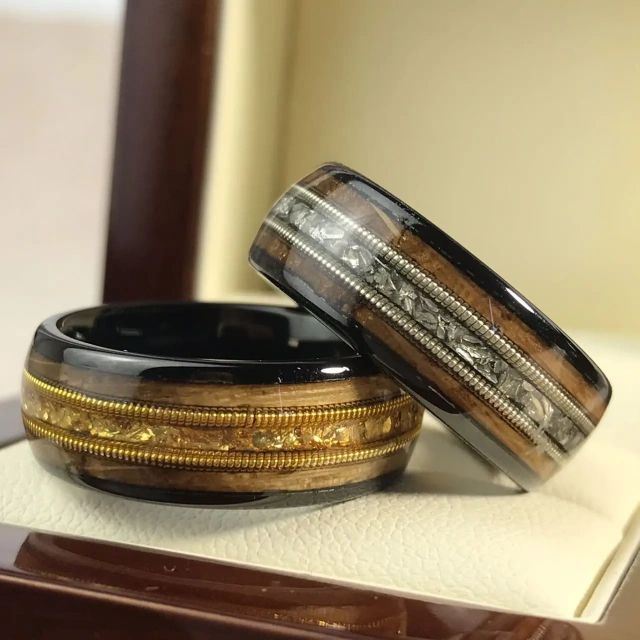 Fashion Jewelry 8mm Black Tungsten Ring Men Women Couple Wedding Band Steampunk Gear Wheel Carbon Fiber Inlay Comfort Fit