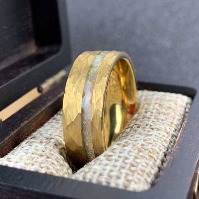 4mm 8mm Couple White Opal Inlay Hammered Gold Plated Tungsten Carbide Ring for Engagement