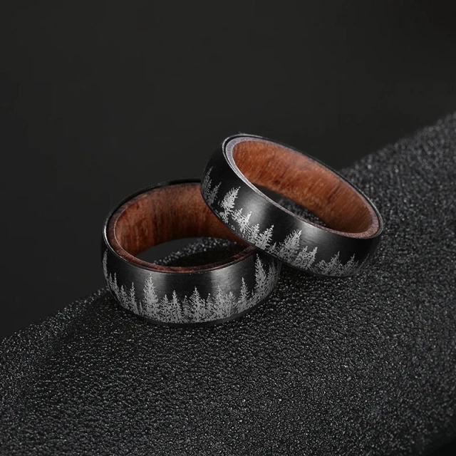 Ouyuan Classic Style Black Tungsten Hammered Ring Whiskey Barrel Oak Wood 8mm for Wedding Engagement Party Anniversary-Gift Idea