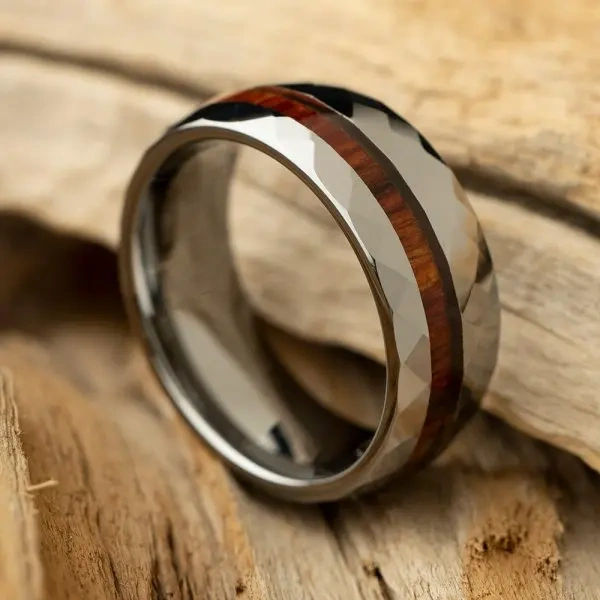 Oem Jewelry 8mm Tungsten Carbide Ring Silver Plated Men Whisky Wood Inlay Tungsten Ring