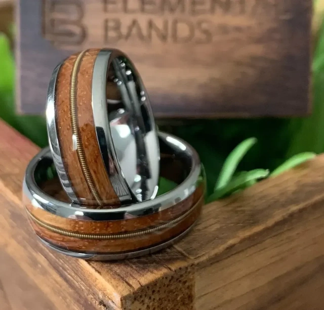 Guangzhou Wholesale Fashion Rings 8mm Rose Gold  Koa Wood Inlay Tungsten Ring for Men Fashion Engagement Wedding Band