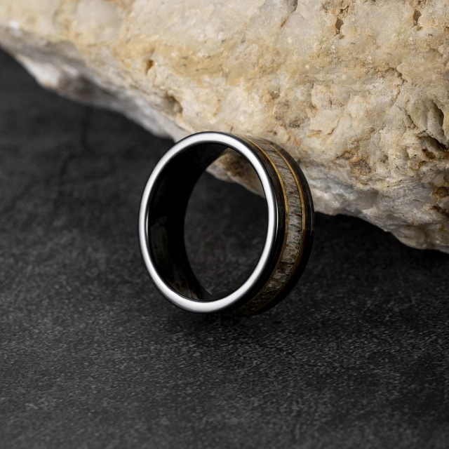 Polished Black Plated Luxury Jewelry Men Tungsten Carbide Ring With Anlter Inlay Mens Tungsten Wedding Ring