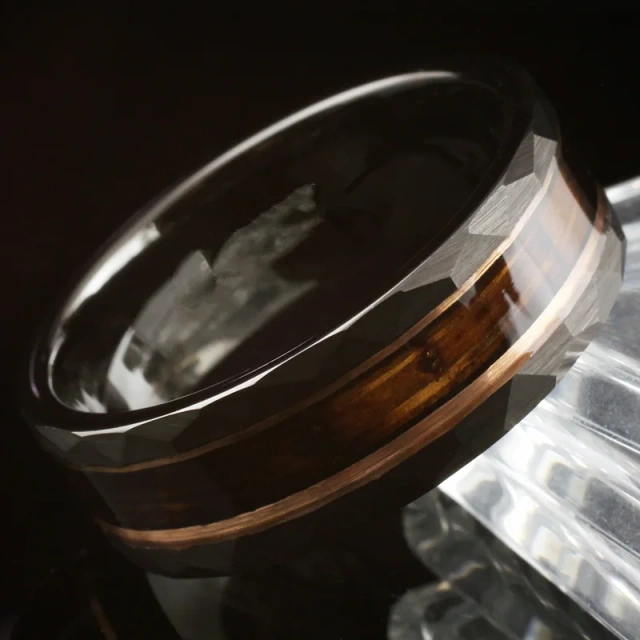 Wholesale Price Whiskey Barrel Wood Inlay Men and Women Tungsten Carbide Ring Wedding Engagement Band Comfort Fit
