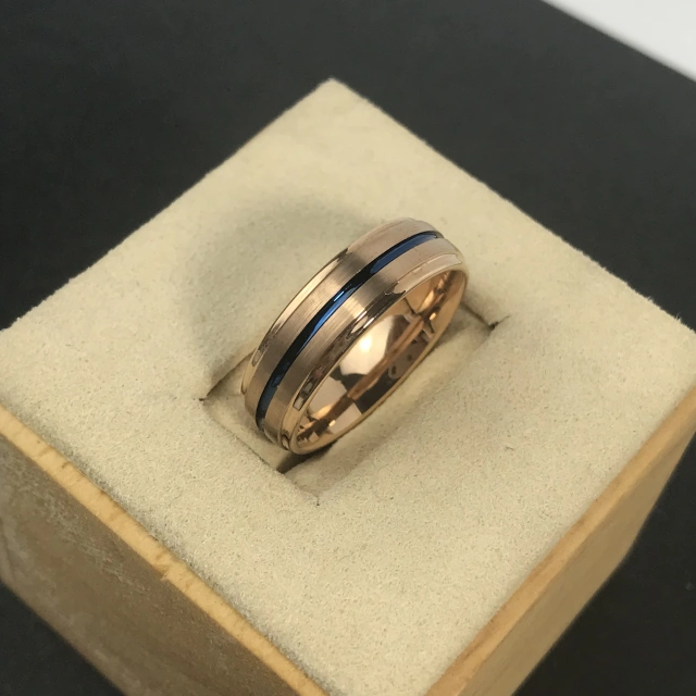 High-end Custom Jewelry Brushed With Stepped Edge 6MM Tungsten Men Rings Rose Gold Carbide Rings