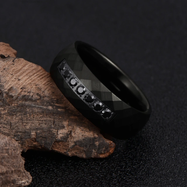 Luxury Hammered Black Cz Inlay Black Plated Dome Cz Wedding Ring for Men and Women
