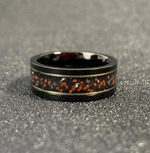 New Polished Black Dinosaur Bone Meteorite Engagement Ring Tungsten Carbide Wedding Band for Men 18k Plating Religious Style