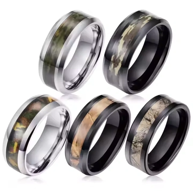 Luxury Men Tungsten Ring Silver Plated Green Camouflage Inlay Tungsten Carbide Steel Ring for Men Wedding Band Ring comfort It
