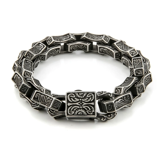 China Manufacturer Luxury Bracelet Men Silver Plated Personalized Men Bracelet