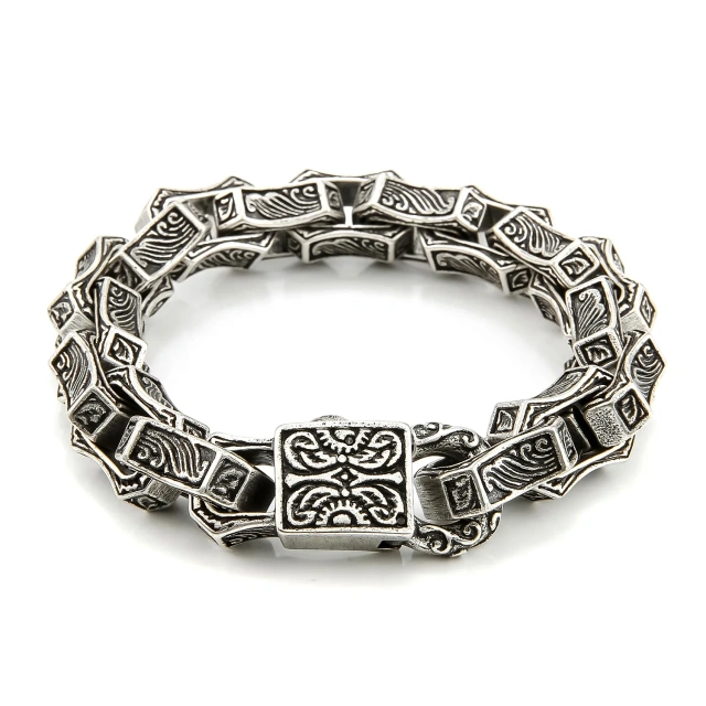 China Manufacturer Luxury Bracelet Men Silver Plated Personalized Men Bracelet