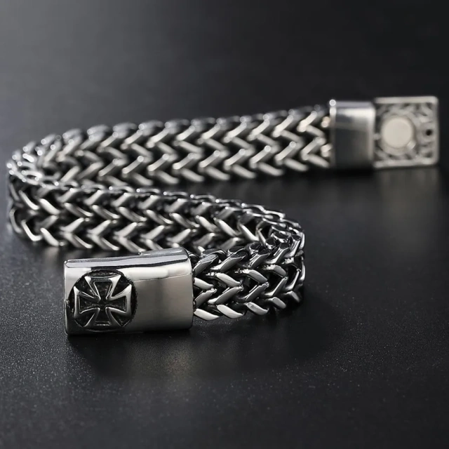 Manufacturer Directly Sell Stainless Steel Bracelet Clasp Men's Jewelry Titanium Steel Bracelet