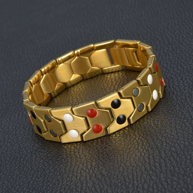 Fashion Gold Man Bracelet 18K Gold Plated Stainless Steel for Men