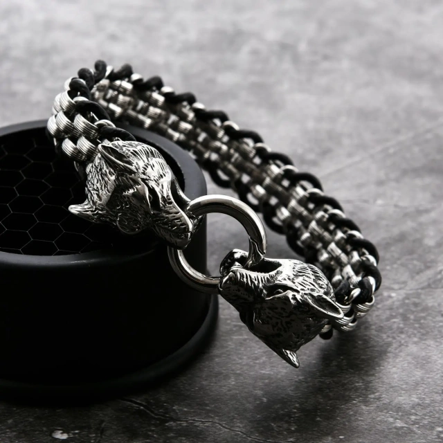 Punk Style Men's Stainless Steel Double Wolf Head Buckle Bracelet Fashion Chain for Men