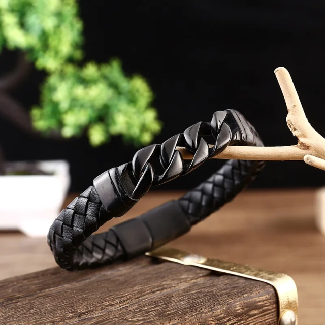 Customized Jewelry Stainless Steel Magnet Braided Bracelets for Men Leather Bracelets