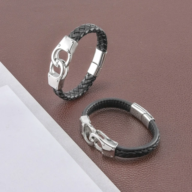 New Fashion Hand Woven Black Leather Rope With Stainless Steel Bracelet Men With Diy Laser Customized Words Beads