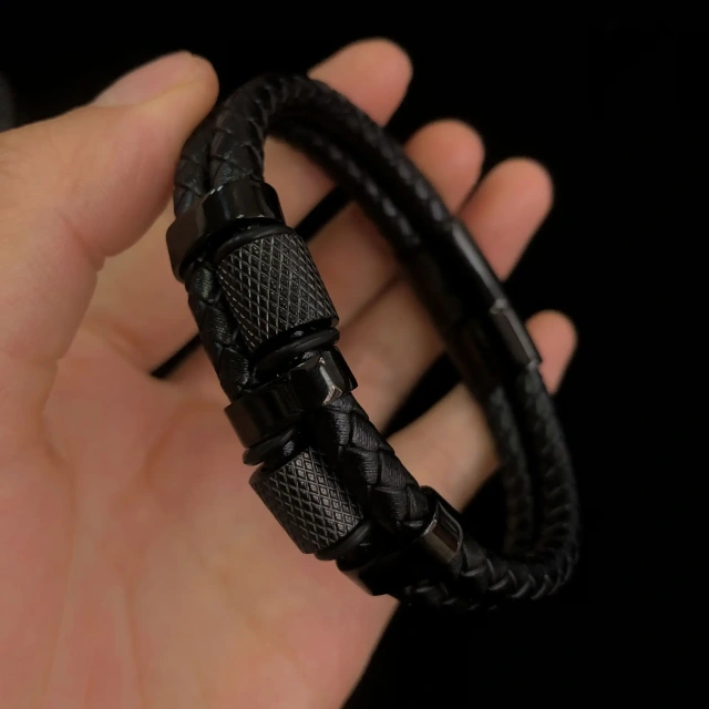 High Quality Genuine Leather Bracelets for Men Wholesale Price