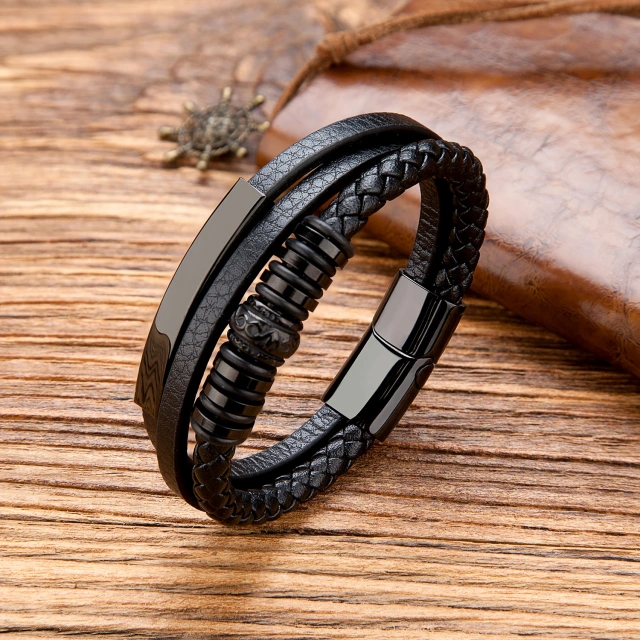 Luxury Mens Jewelry Leather Braided Leather Bracelet with Magnetic Closure
