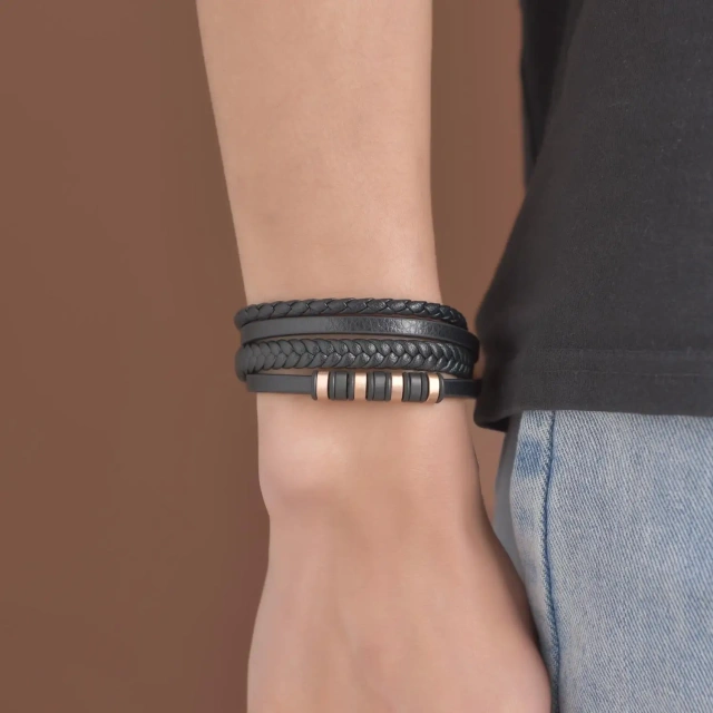 2023 Fashion Gifts Braided Design Classic Stainless Steel Buckle Christian Cross Black Men's Leather Bracelet for 19 21 23 Cm