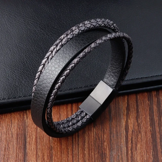 Customizable Fashion Logo Personalized Leather Bracelet for Men and Women Unisex Bulk Order