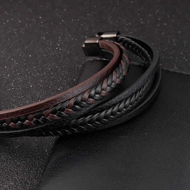 2023 Factory Customized Brown Black Bracelets Women Men Fashion Jewelry Leather Bracelet for Couple Bracelet