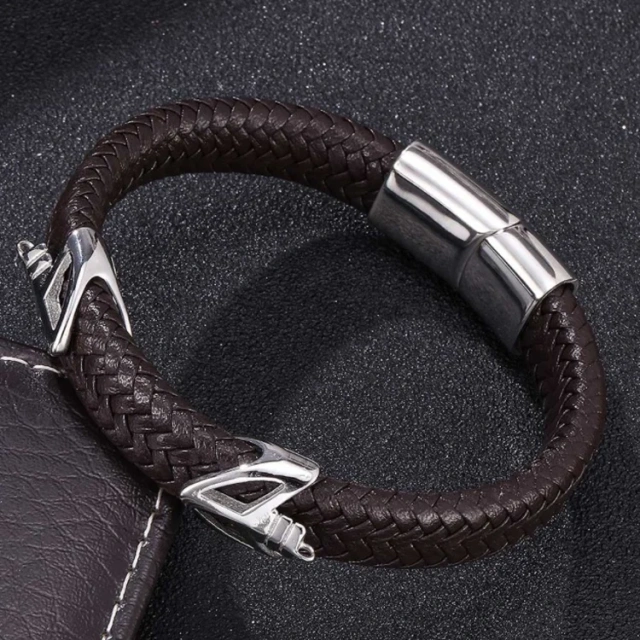 Wholesale Direct Deal Mens Bracelet String Metal with Leather