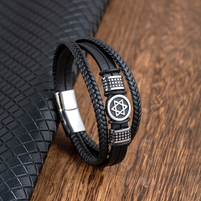 Fashion Handwoven Multilayer Design Stainless Steel Tree of Life Vintage Leather Bracelet for Men