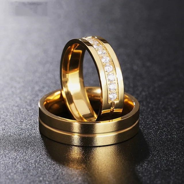 Wholesale Price Cz Diamond Stainless Steel 18k Gold Plated Titanium Ring