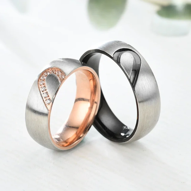 Men Pure Titanium Ring Rose Gold Black Heart Shape CZ  Wedding Band Engagement Rings for Women Diamond