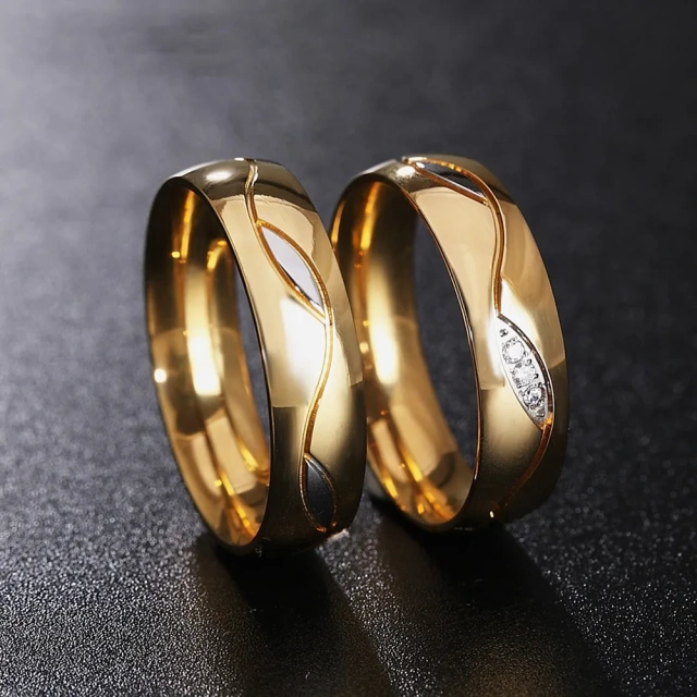 Hot Selling Men's Black Plated Black Titanium Steel Rings for Couple