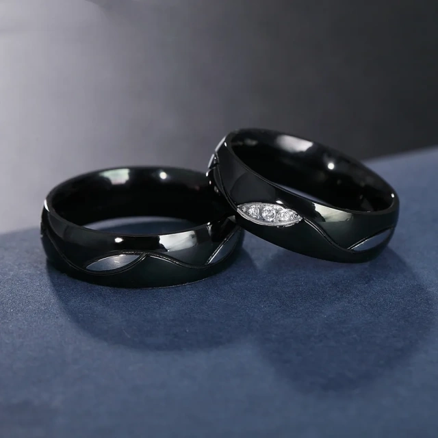 Hot Selling Men's Black Plated Black Titanium Steel Rings for Couple