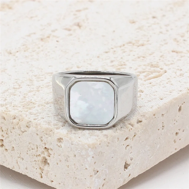 Fashion Jewelry Gold Plated Stainless Steel Ring Shell Couple Ring Man Titanium Steel Ring Fine Jewelry