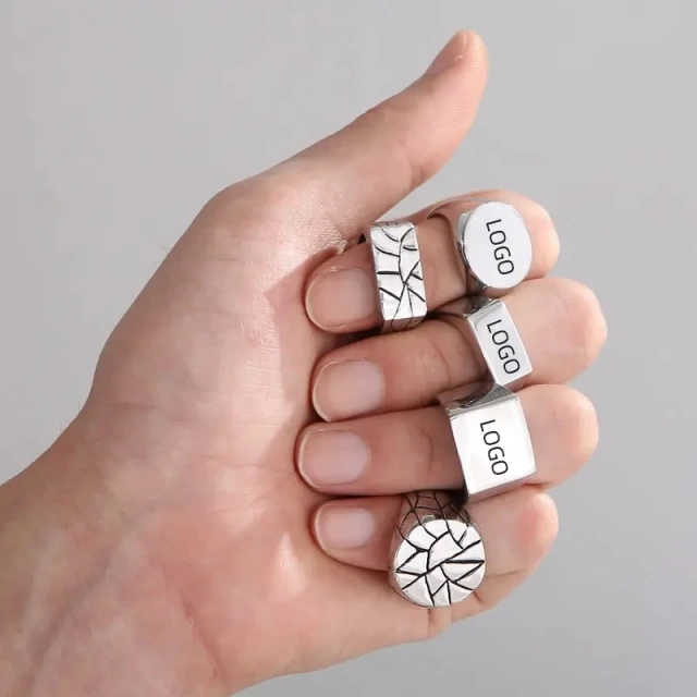 In Stock Wholesale Jewelry Finger Rings Black 18k Gold Plated Stainless Steel Custom Logo Engraved Geometric Signet Ring for Men