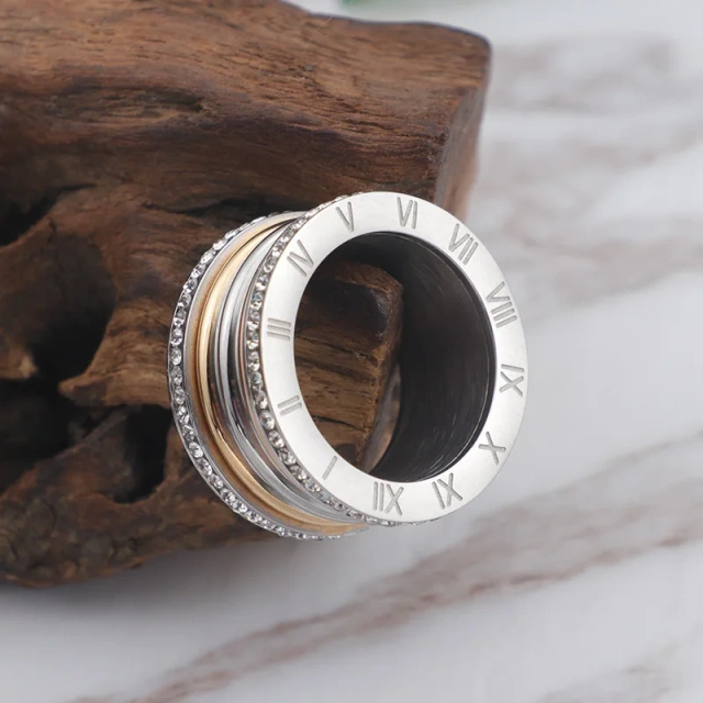 High Quality Jewelry Roman Numeral Ring Full Diamond Rings Jewelry Women 18k Gold Stainless Steel Rings for Couple