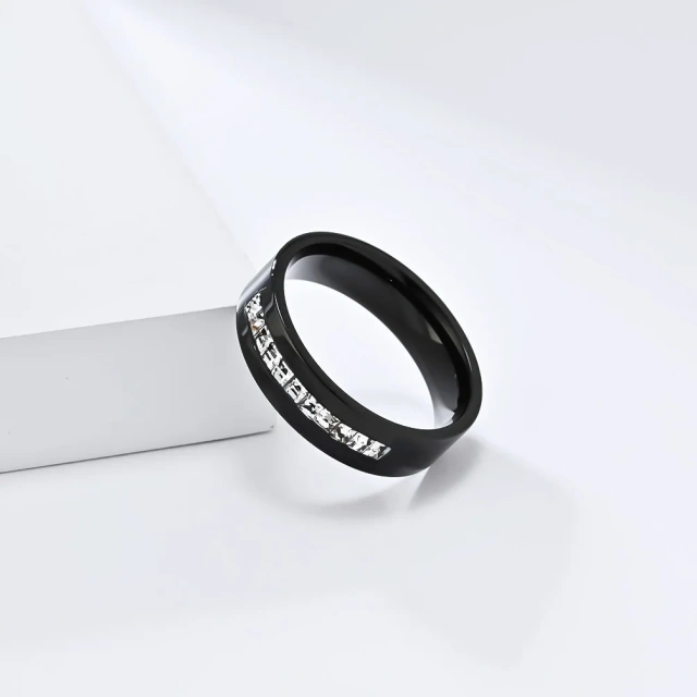 Trending Diamond Engagement Steel Black Silver Gold Wedding Band Womens Rings Fashion Rings Stainless Steel Jewelry Rings