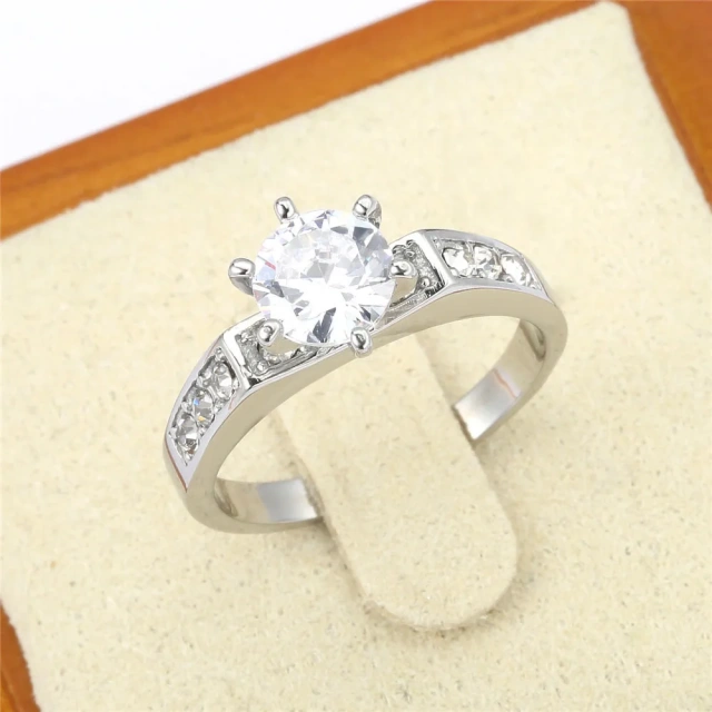 Factory Fashion Rings 18K Gold Plated Silver Zircon Rings Stainless Steel Jewelry for Women Wedding Engagement Bands