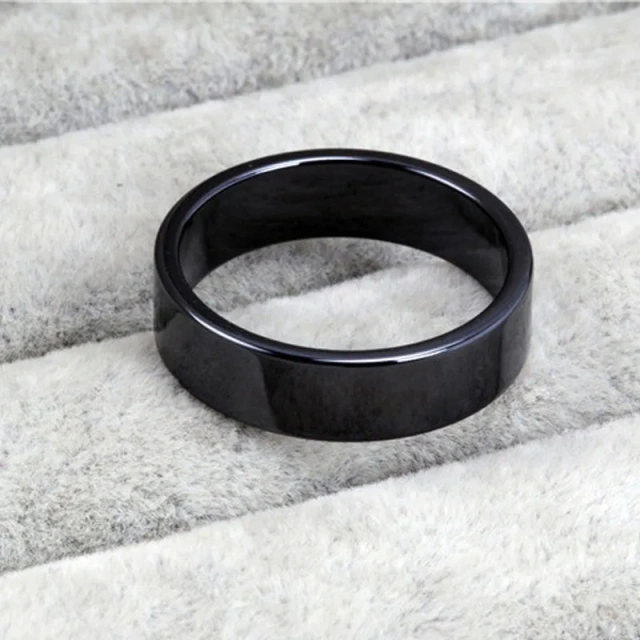 Factory Price Black White 4mm/ 6mm/ 8mm Ceramic Jewelry Rings Wedding Rings Ceramic Rings Jewelry for Women Men