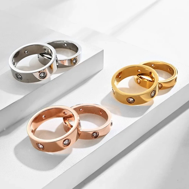 High Polished Rose Gold/ Gold/ Silver CZ Stone Inlay Stainless Steel Womens Ring Wedding Ring Jewelry for Women and Girls