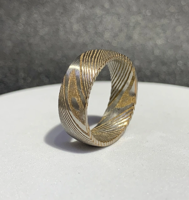 Wedding Band Ring Dome High Quality Damascus Steel Inlay Whiskey Barrel Wood 8mm Engagement Men's Gift Party