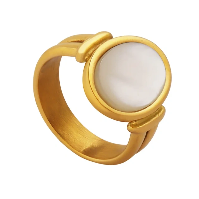 Wholesale Fashion Jewelry Style Vintage White Scallop Charming Rings Stainless Steel Gold Rings Customized for Women