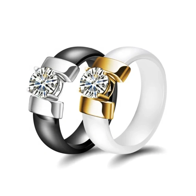 Simple Black and White Ceramic Ring with Zircon for Unisex