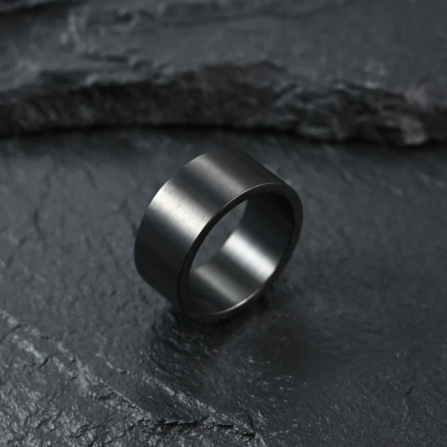 2023 New Hot Selling 10mm Wide Inner and Outer Flat Fashion Simple Retro Silver Titanium Steel Ring for Men