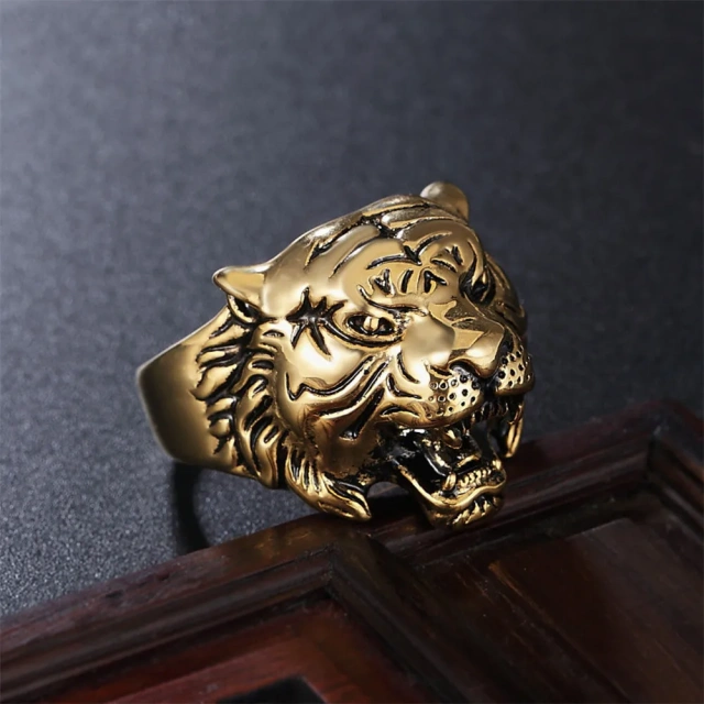 Vriua Wholesale Norse Viking Bear Man Ring Stainless Steel Jewelry Vintage Animal Skull Celtic Knot Biker Mens Ring