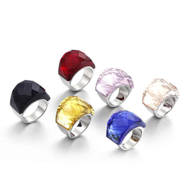 New Fashion Crystal Glass Multi-color Ring Stainless Steel Plated 18k Gold Steel Cool Ring Jewelry Female Wholesale Spot