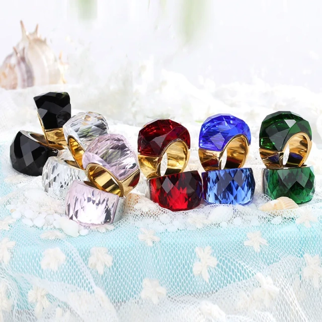New Fashion Crystal Glass Multi-color Ring Stainless Steel Plated 18k Gold Steel Cool Ring Jewelry Female Wholesale Spot