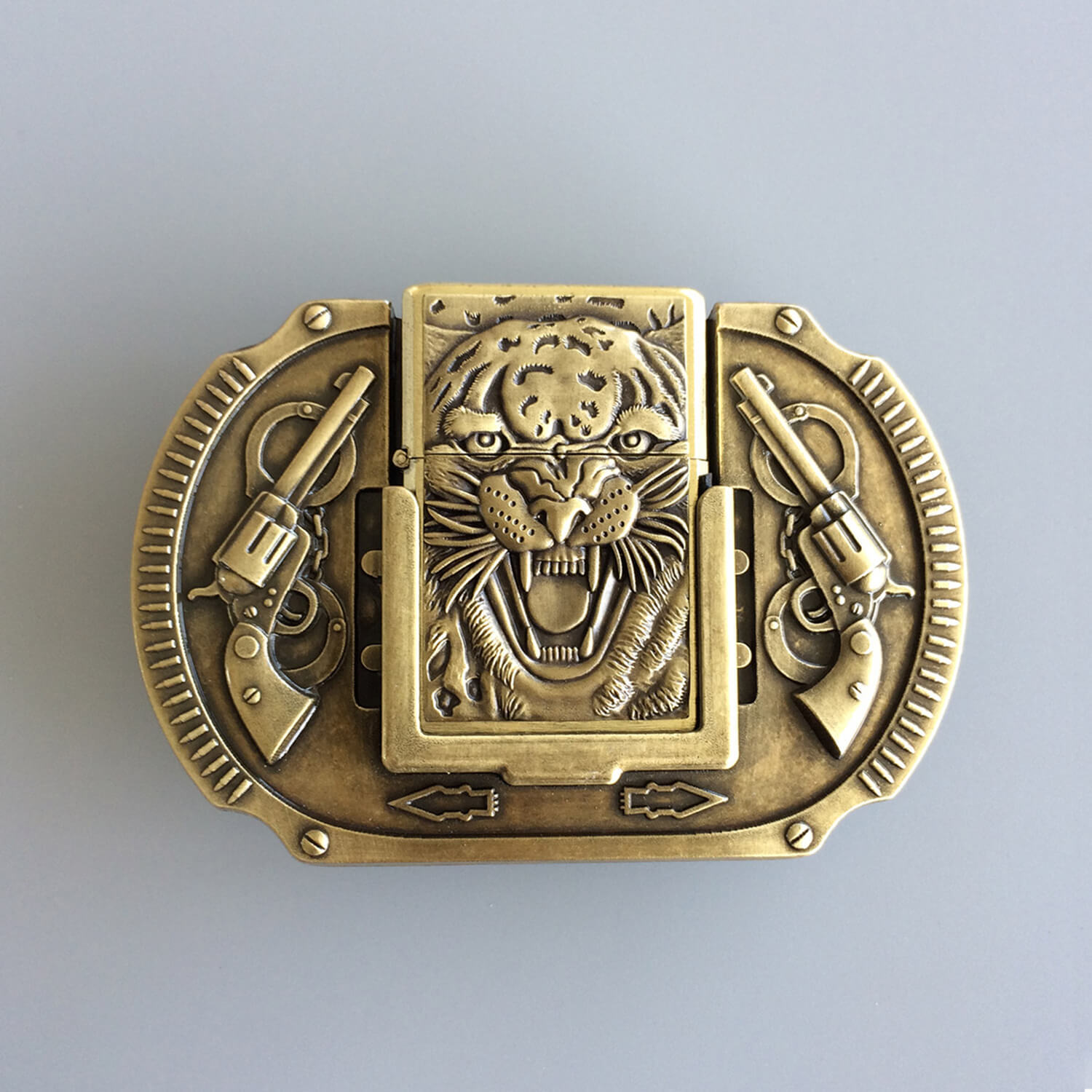 JEAN'S FRIEND Vintage Bronze Plated Tiger Guns Belt Buckle